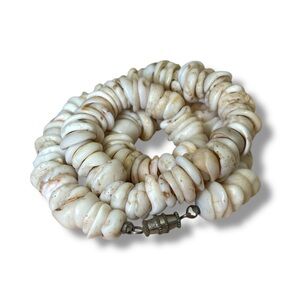 Vintage Chunky Puka Shell Necklace – Surf Style Hawaiian Beach Choker